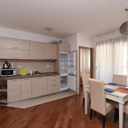 Apartament Apartamenti Enjoy Petrovac Zewnętrze zdjęcie