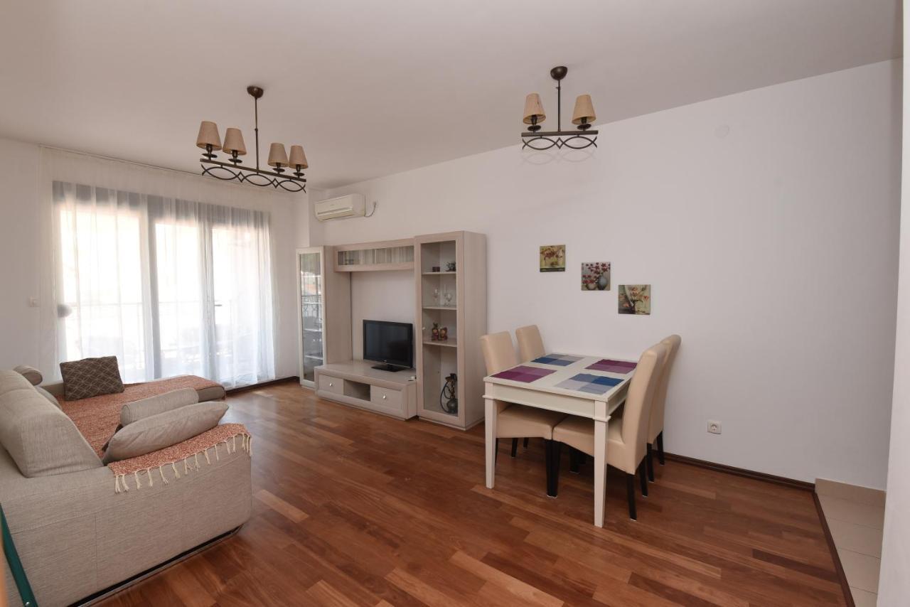 Apartament Apartamenti Enjoy Petrovac Zewnętrze zdjęcie