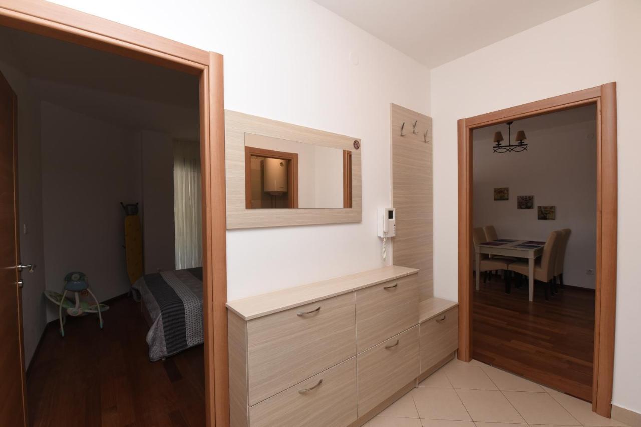 Apartament Apartamenti Enjoy Petrovac Zewnętrze zdjęcie