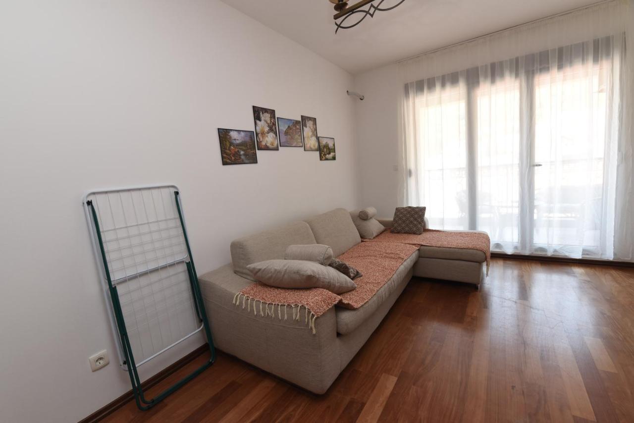 Apartament Apartamenti Enjoy Petrovac Zewnętrze zdjęcie