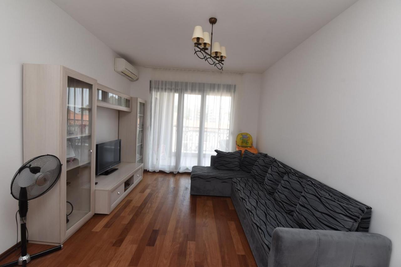 Apartament Apartamenti Enjoy Petrovac Zewnętrze zdjęcie