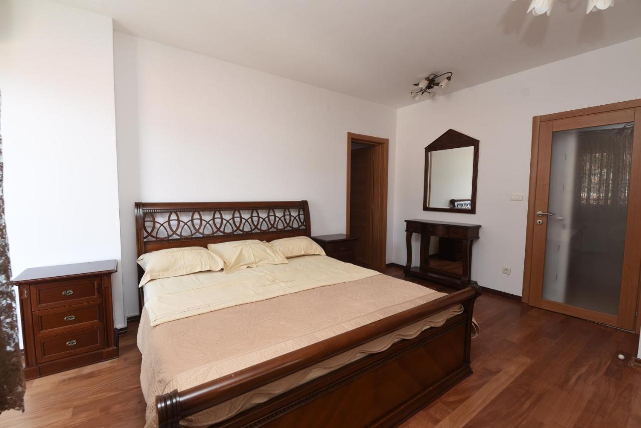 Apartament Apartamenti Enjoy Petrovac Zewnętrze zdjęcie