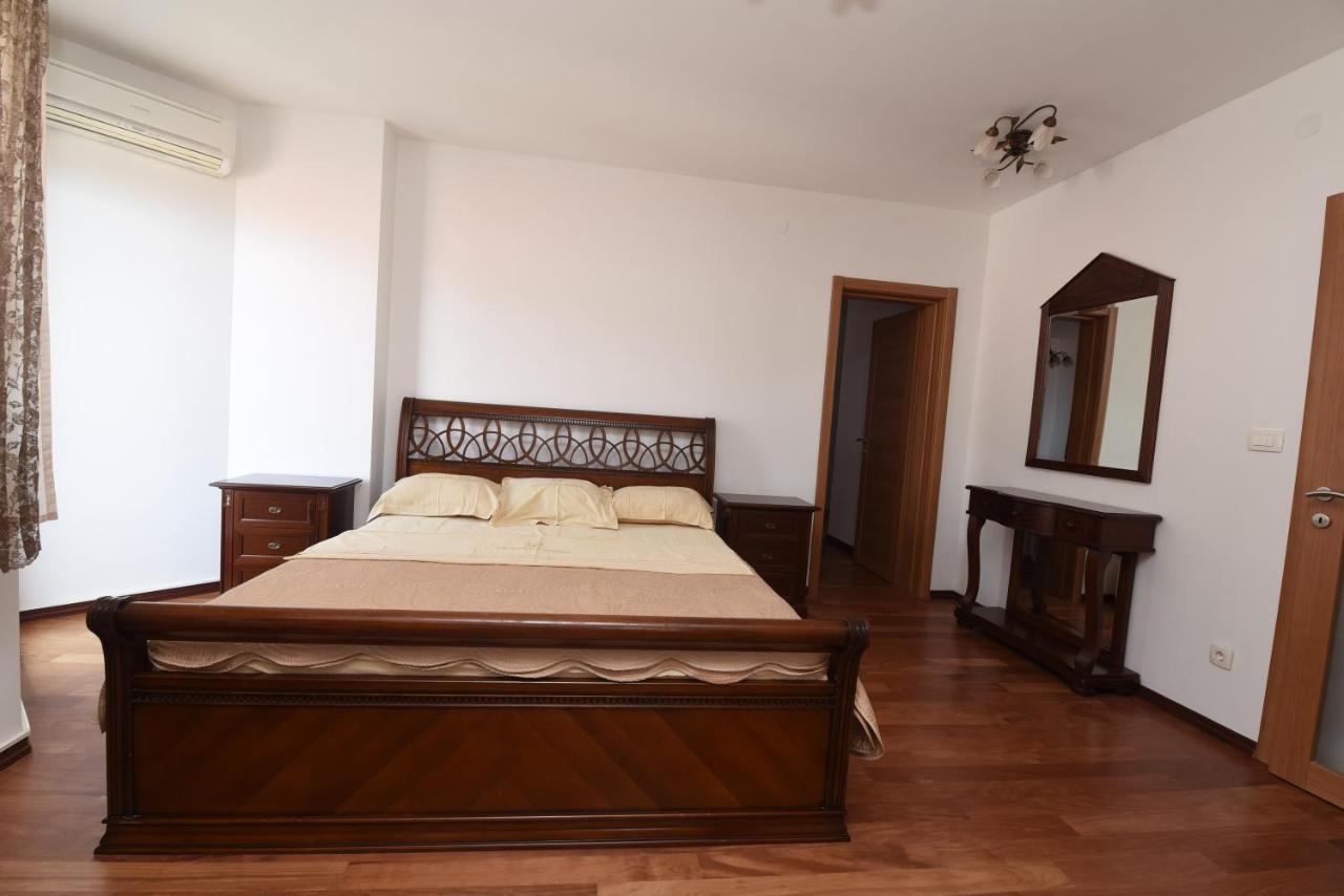 Apartament Apartamenti Enjoy Petrovac Zewnętrze zdjęcie