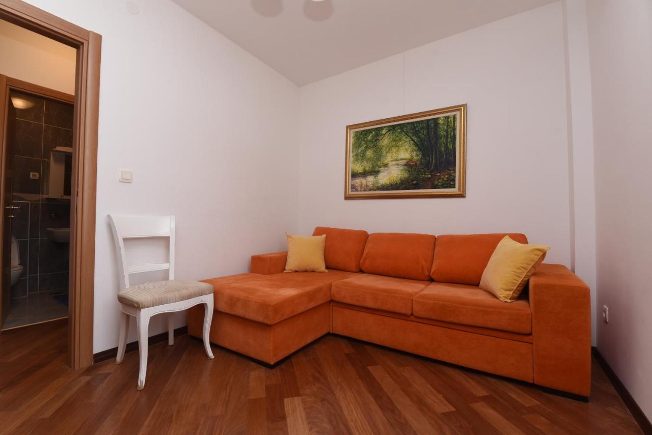 Apartament Apartamenti Enjoy Petrovac Zewnętrze zdjęcie